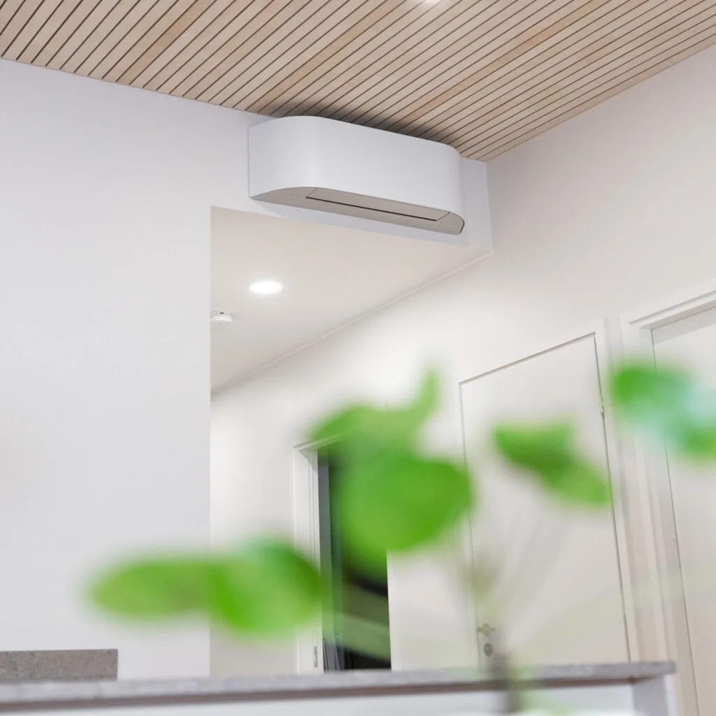 Ilmalämpöpumppu LämpöYkkönen