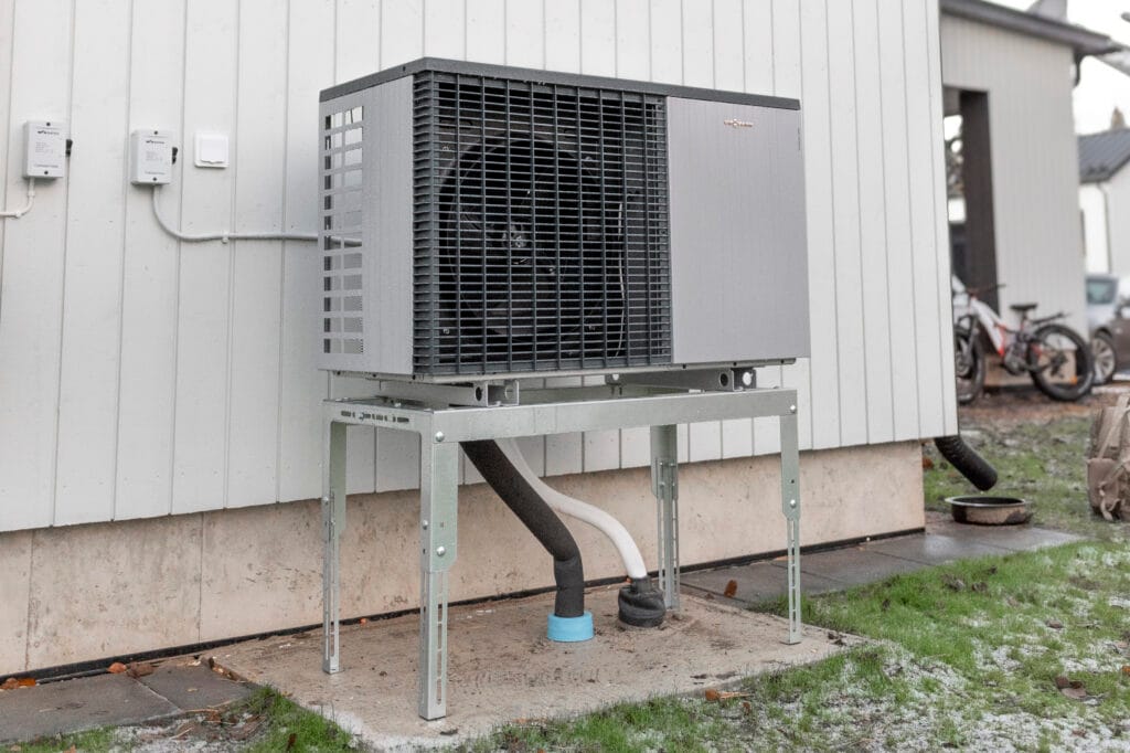 Ilmavesilämpöpumppu ulkoyksikkö