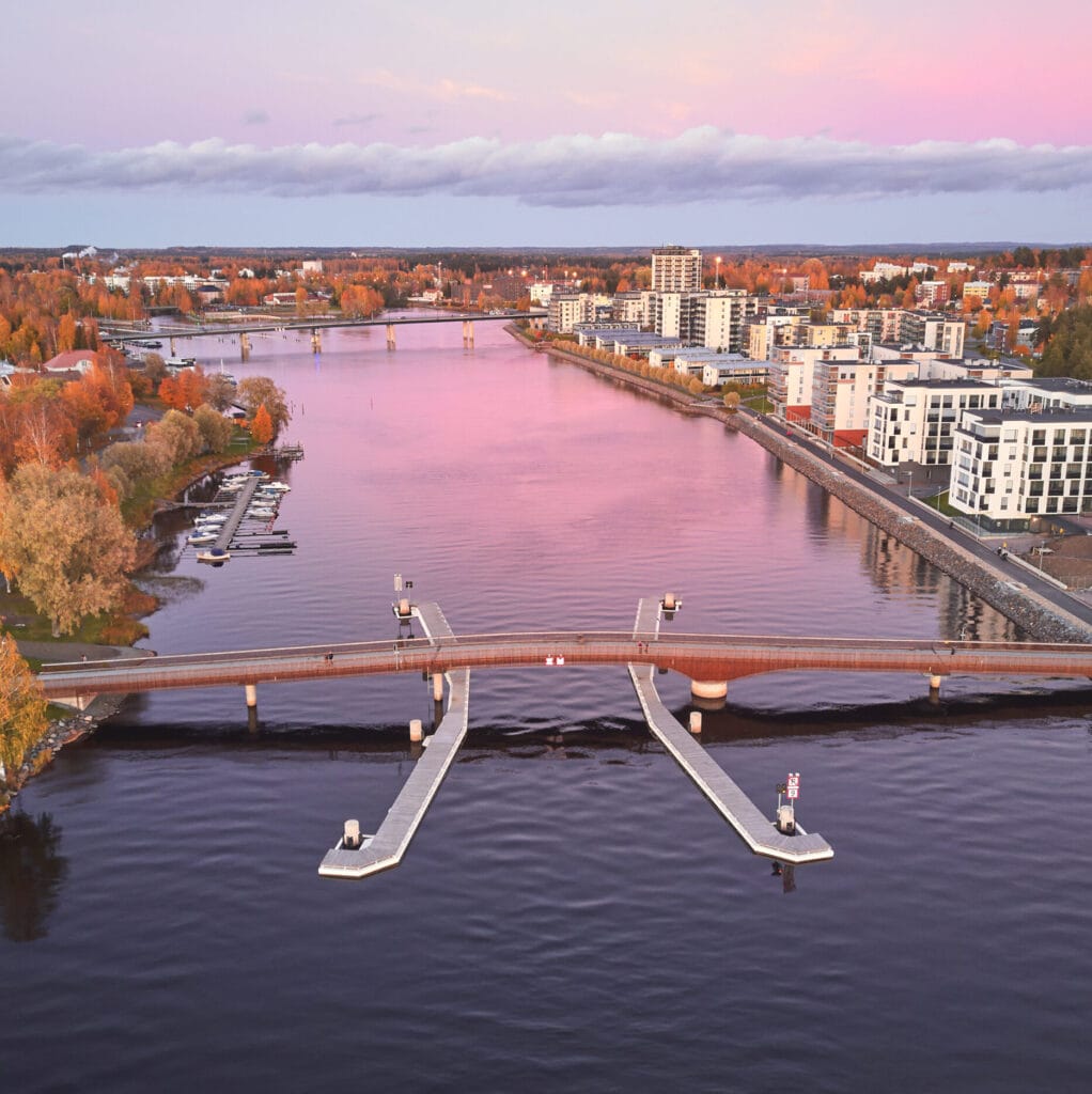 Ilmakuva Pielisjoesta Joensuussa